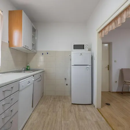 Toma Apartment Supetar
